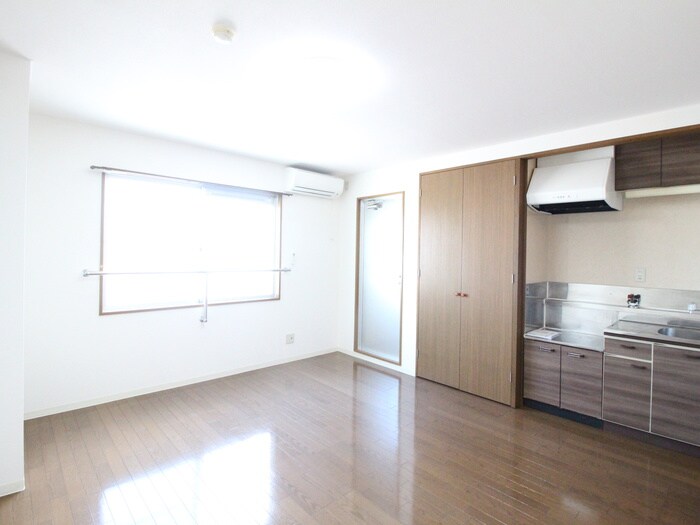 物件内観写真18　(居室)