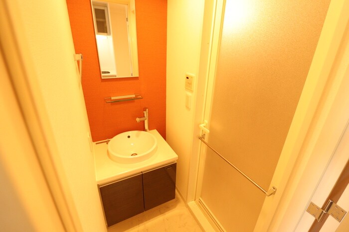 物件内観写真12　(洗面)