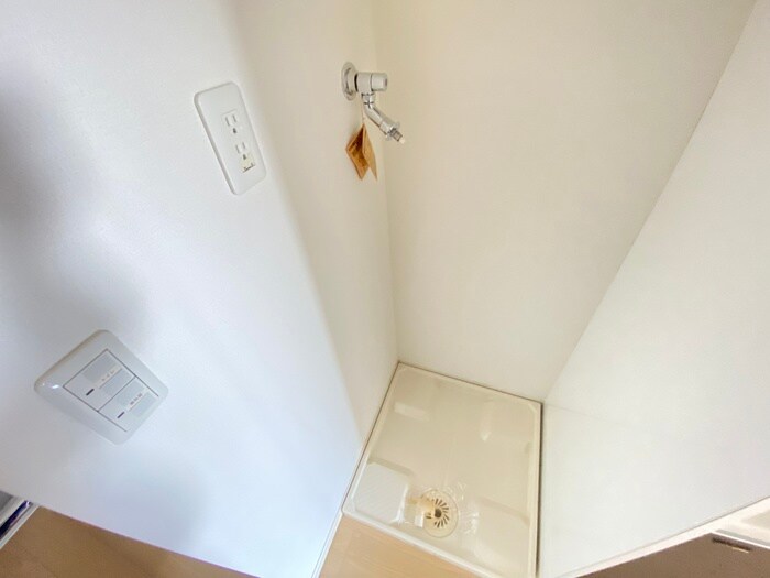 物件内観写真19　(洗濯機置場)