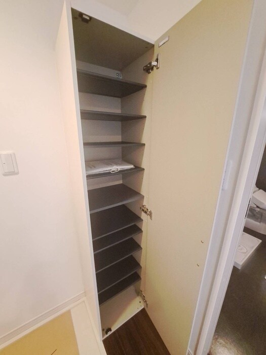 物件内観写真20　(靴箱)