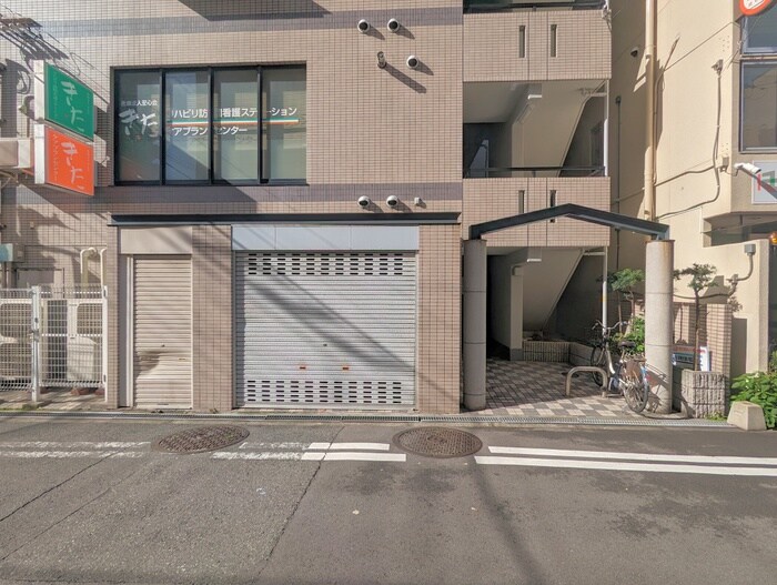 物件外観写真6　(建物設備)