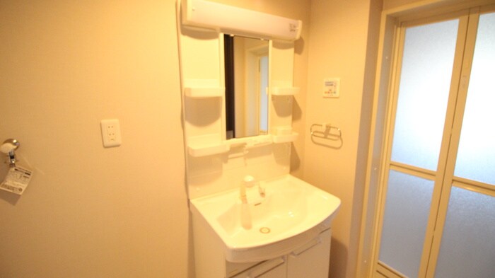 物件内観写真14　(洗面)