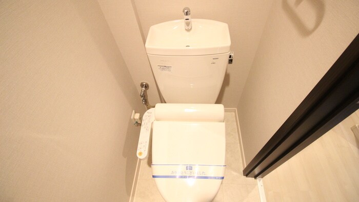 物件内観写真16　(トイレ)