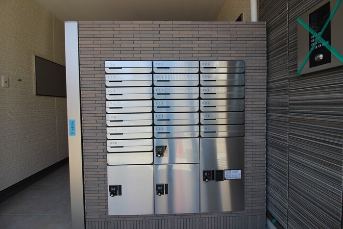 物件外観写真4　(建物設備)