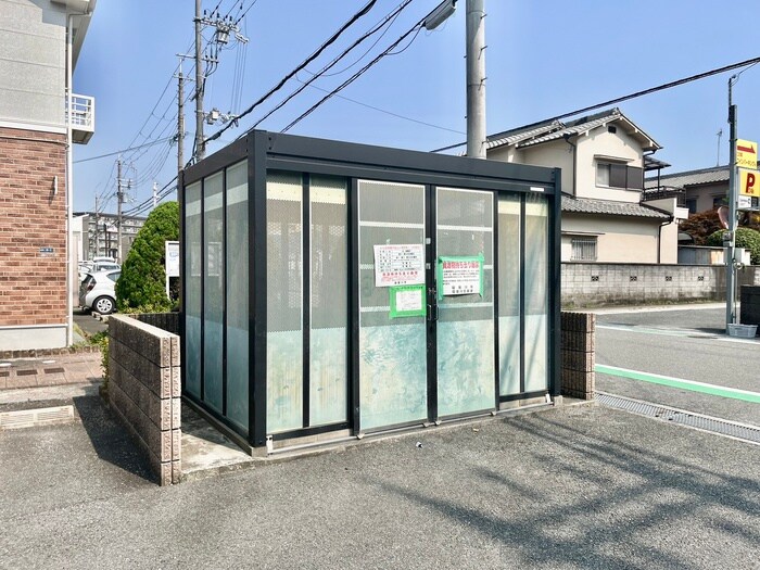 物件外観写真4　(建物設備)