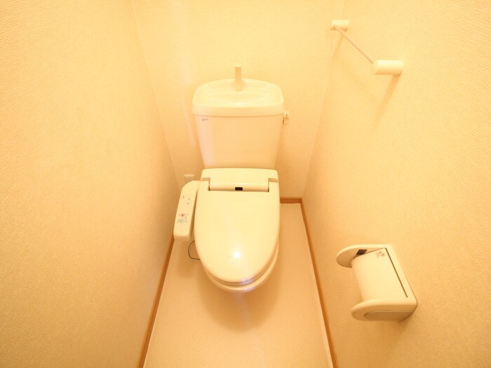 物件内観写真15　(トイレ)