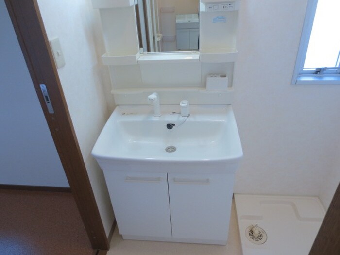 物件内観写真12　(洗面)