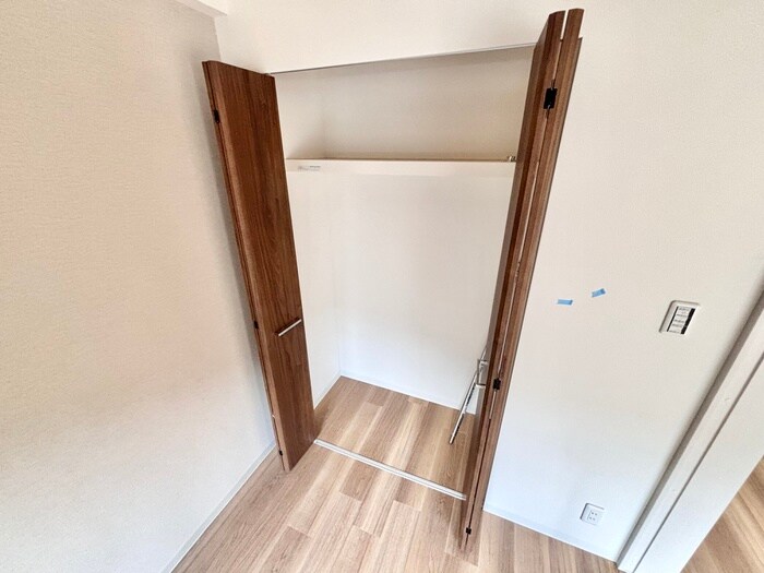 物件内観写真11　(収納)