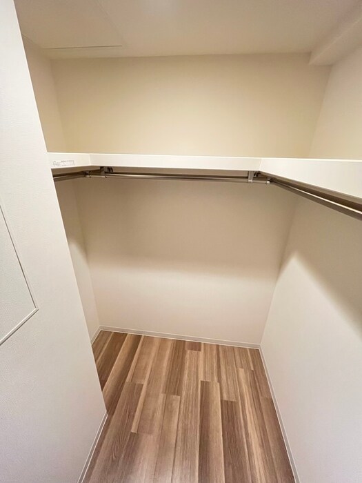 物件内観写真12　(収納)
