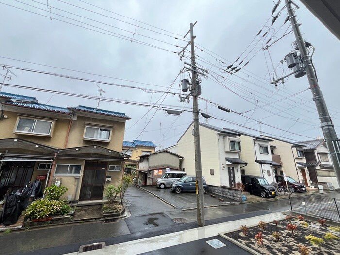 物件内観写真18　(室内からの展望)