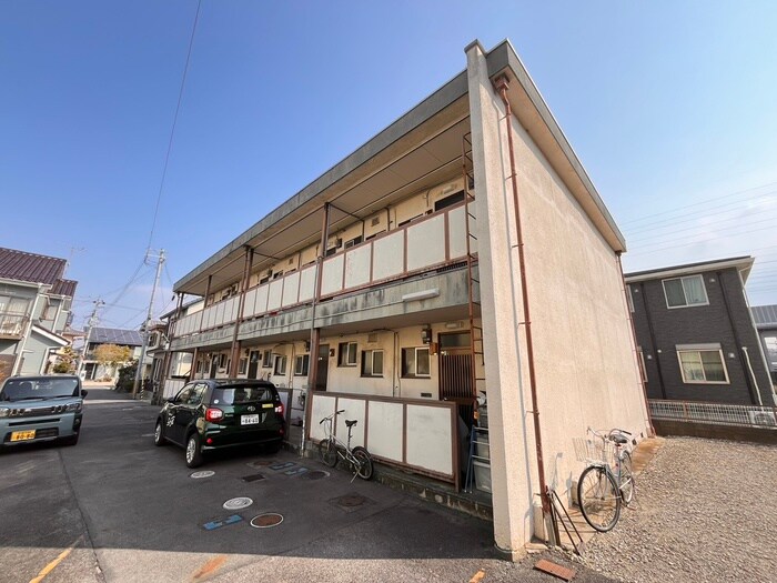 物件外観写真3　(外観写真)