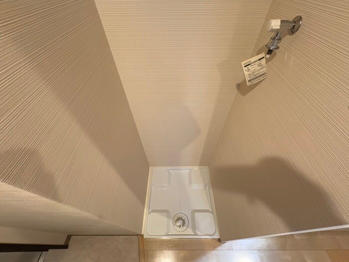 物件内観写真20　(洗濯機置場)