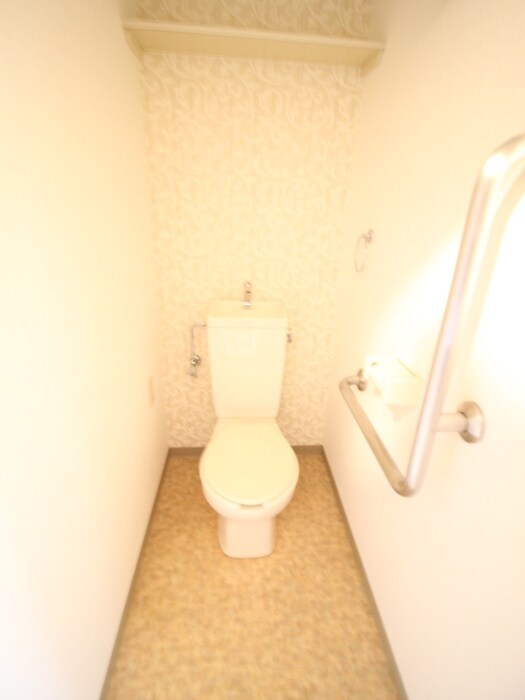 物件内観写真17　(トイレ)