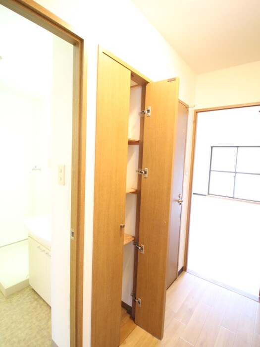 物件内観写真19　(収納)