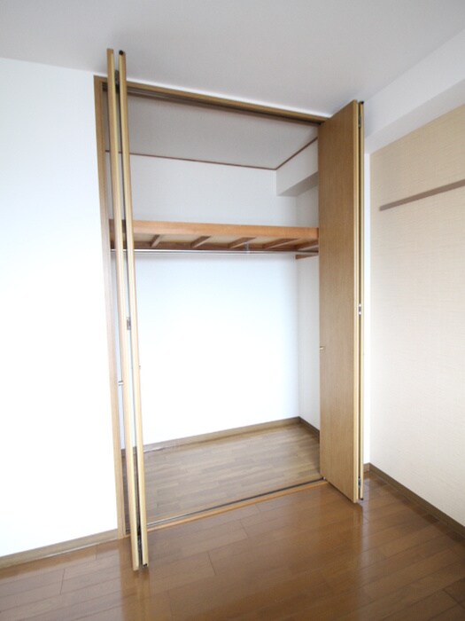 物件内観写真22　(収納)