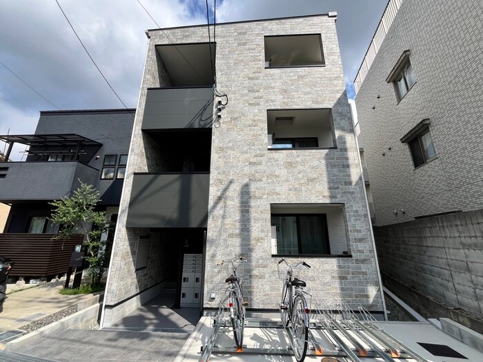 物件外観写真2　(外観写真)