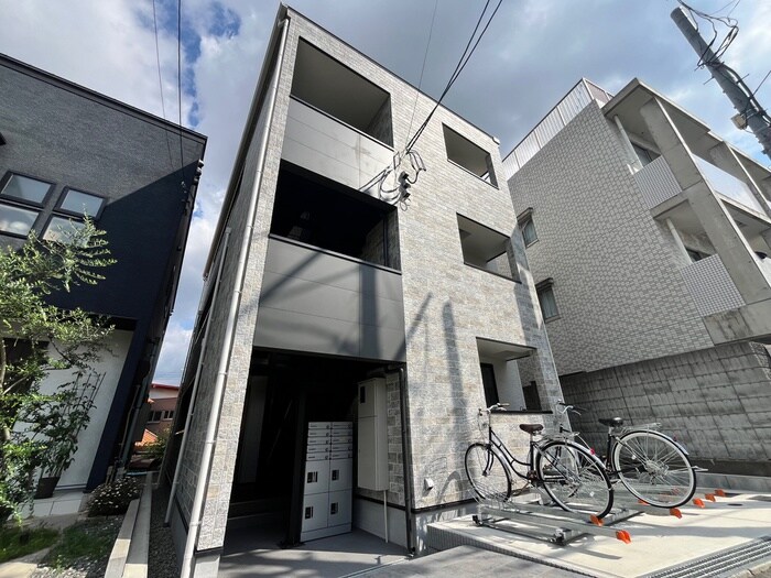 物件外観写真3　(外観写真)