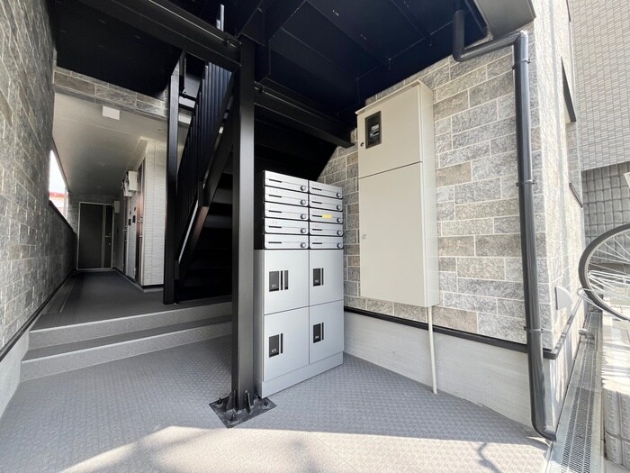 物件外観写真4　(建物設備)