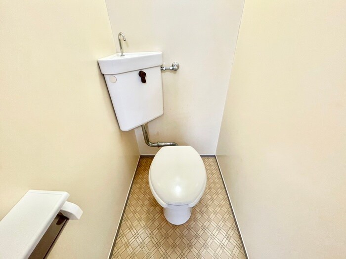 物件内観写真15　(トイレ)