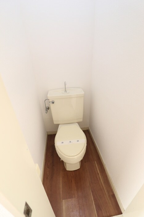 物件内観写真11　(トイレ)