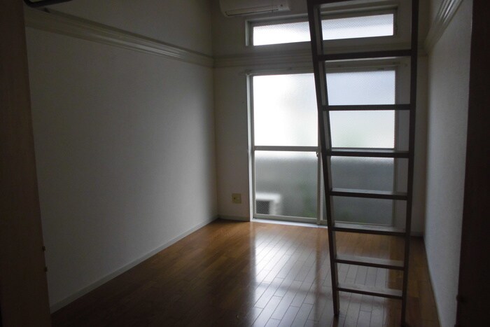 物件内観写真12　(居室)