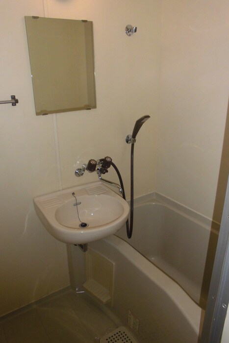 物件内観写真16　(バス／シャワールーム等)