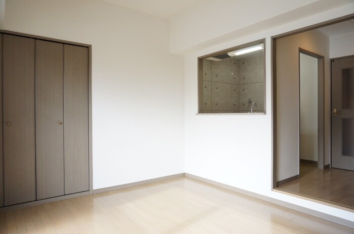 物件内観写真8　(居室)