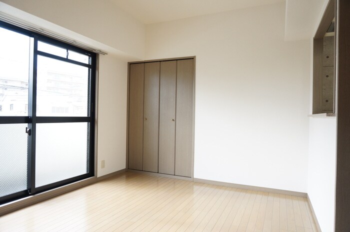 物件内観写真10　(居室)