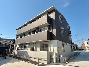 リアルコンフォート参番館外観写真