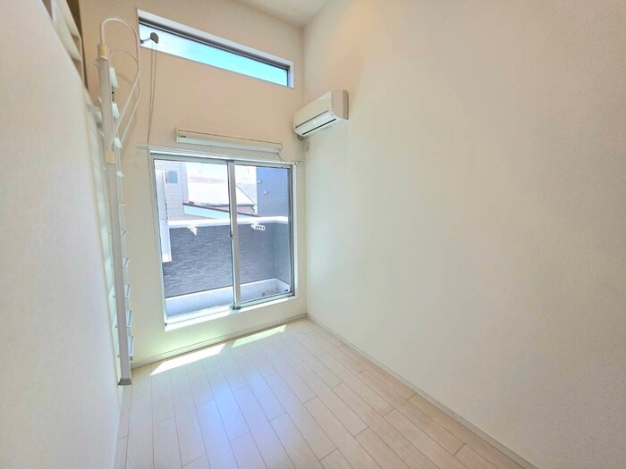 物件内観写真7　(居室)