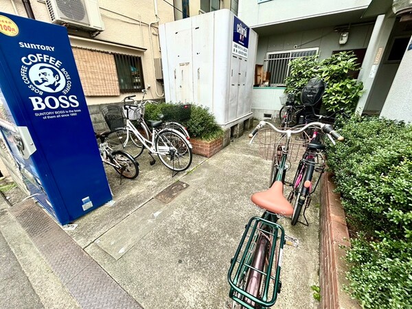 駐輪場