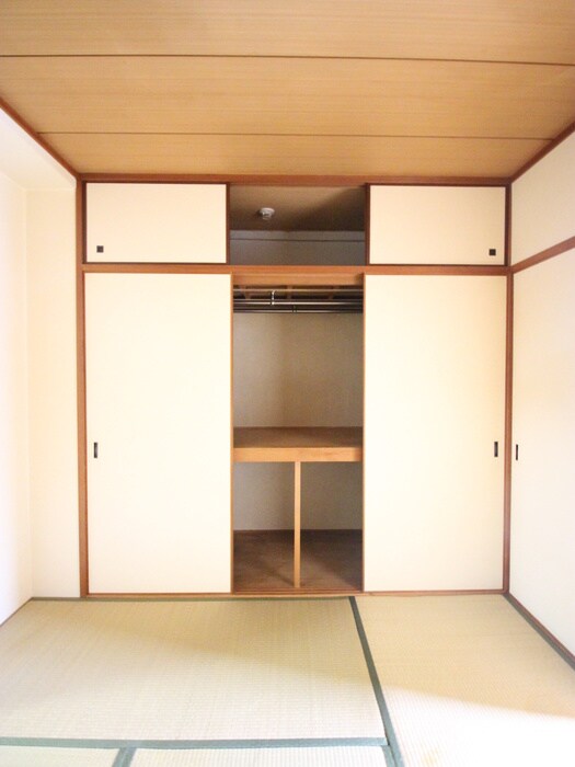 物件内観写真14　(収納)