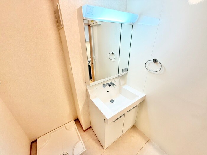 物件内観写真13　(洗面)