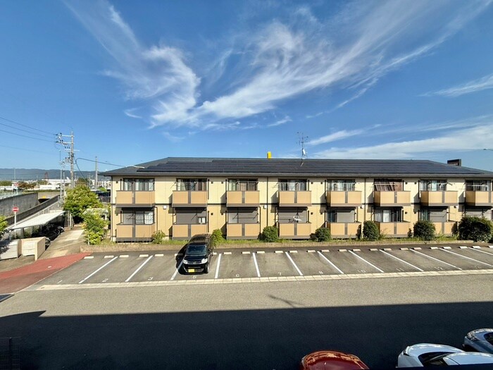 物件内観写真22　(室内からの展望)