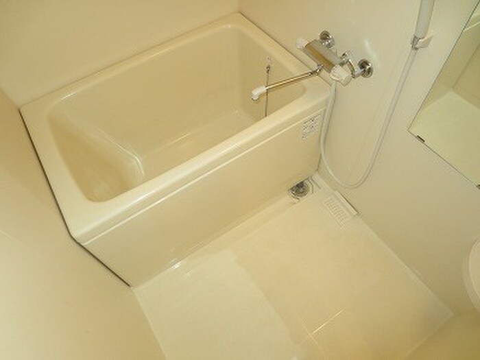 物件内観写真8　(バス／シャワールーム等)