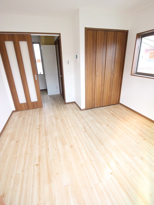 物件内観写真10　(居室)