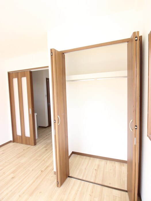 物件内観写真11　(収納)