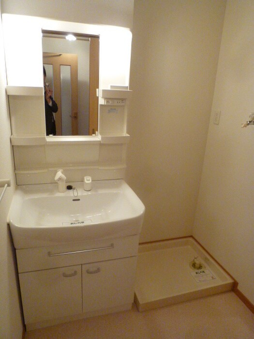 物件内観写真9　(洗面)