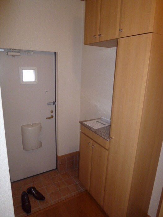 物件内観写真15　(靴箱)