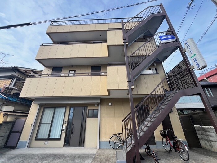 物件外観写真2　(外観写真)