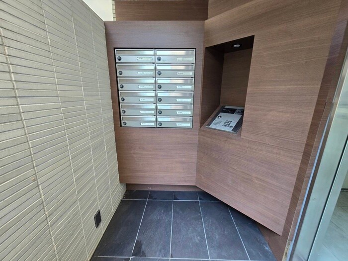 物件外観写真6　(建物設備)