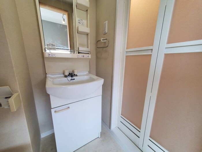 物件内観写真14　(洗面)