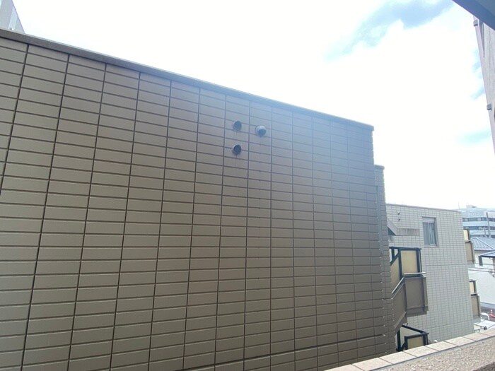 物件内観写真16　(室内からの展望)