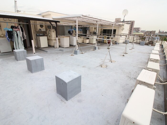 物件外観写真4　(建物設備)