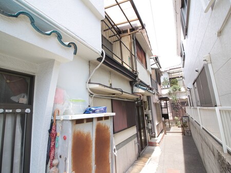 渡邉借家（409-9）外観写真