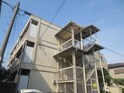 月見里マンション