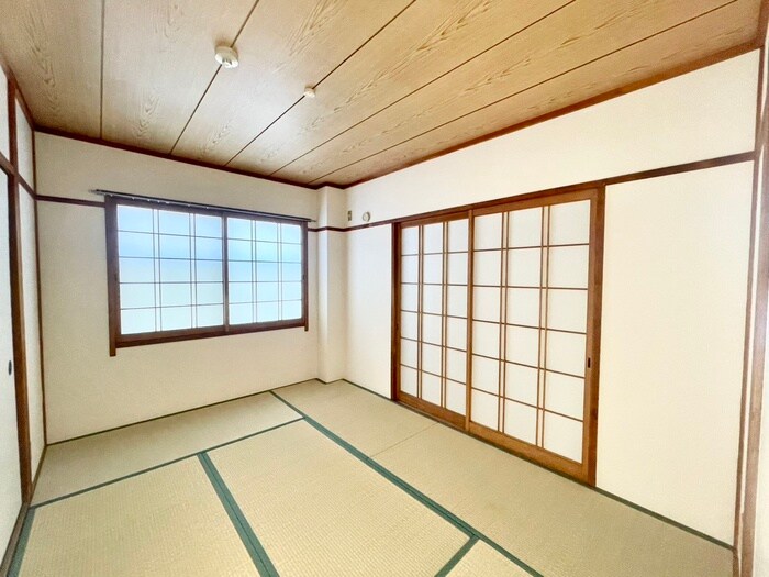 物件内観写真9　(居室)