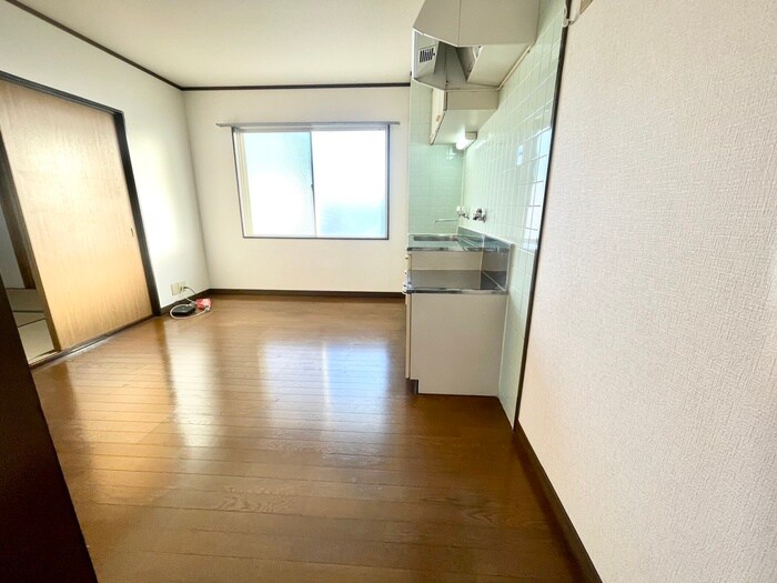 物件内観写真17　(廊下)