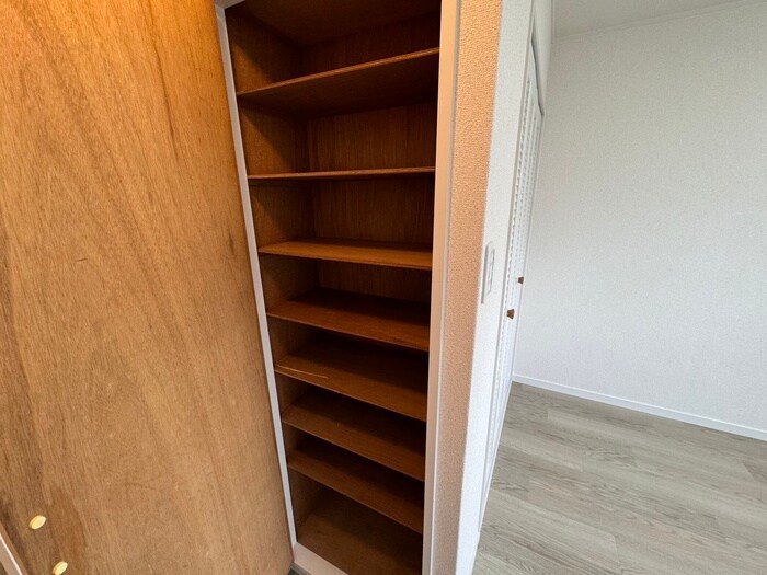 物件内観写真18　(靴箱)