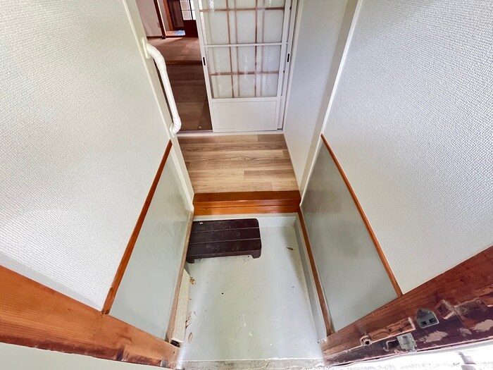 物件内観写真20　(洗濯機置場)